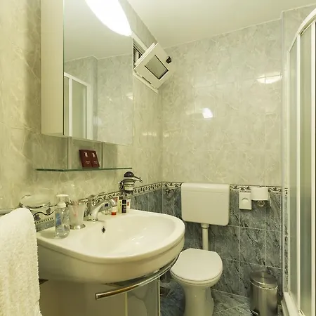 公寓 Sorriso 罗维尼